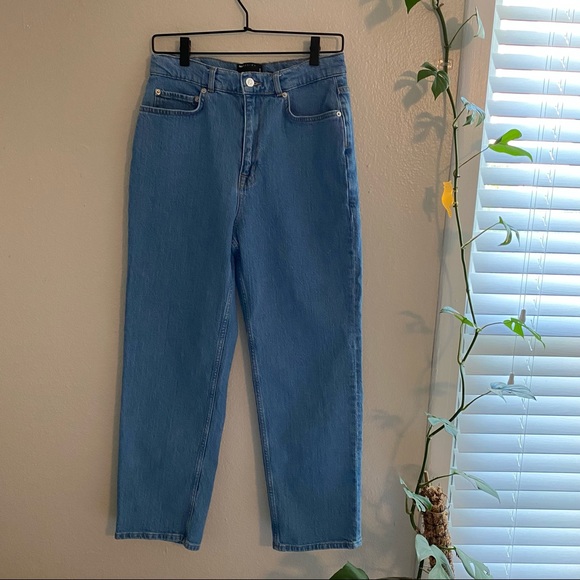 ASOS DESIGN High Rise Stretch Straight Leg Jeans in Brightwash- 32/32 - Picture 6 of 6